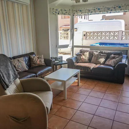 Aeren House Holiday home *