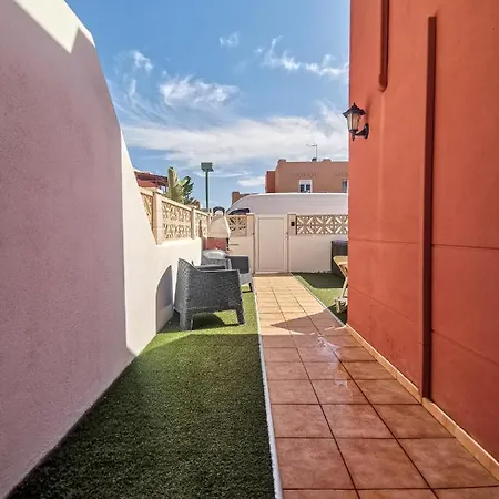 Dom wakacyjny Aeren House La Oliva